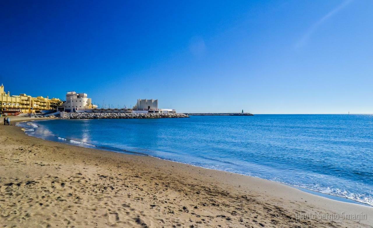 Ferienwohnung Lomas De Mena, 21 - Atico Con Vistas Al Mar - Piscina Y Barbacoa - Parking Gratis - Excelente Conexion Wifi Benalmádena Exterior foto